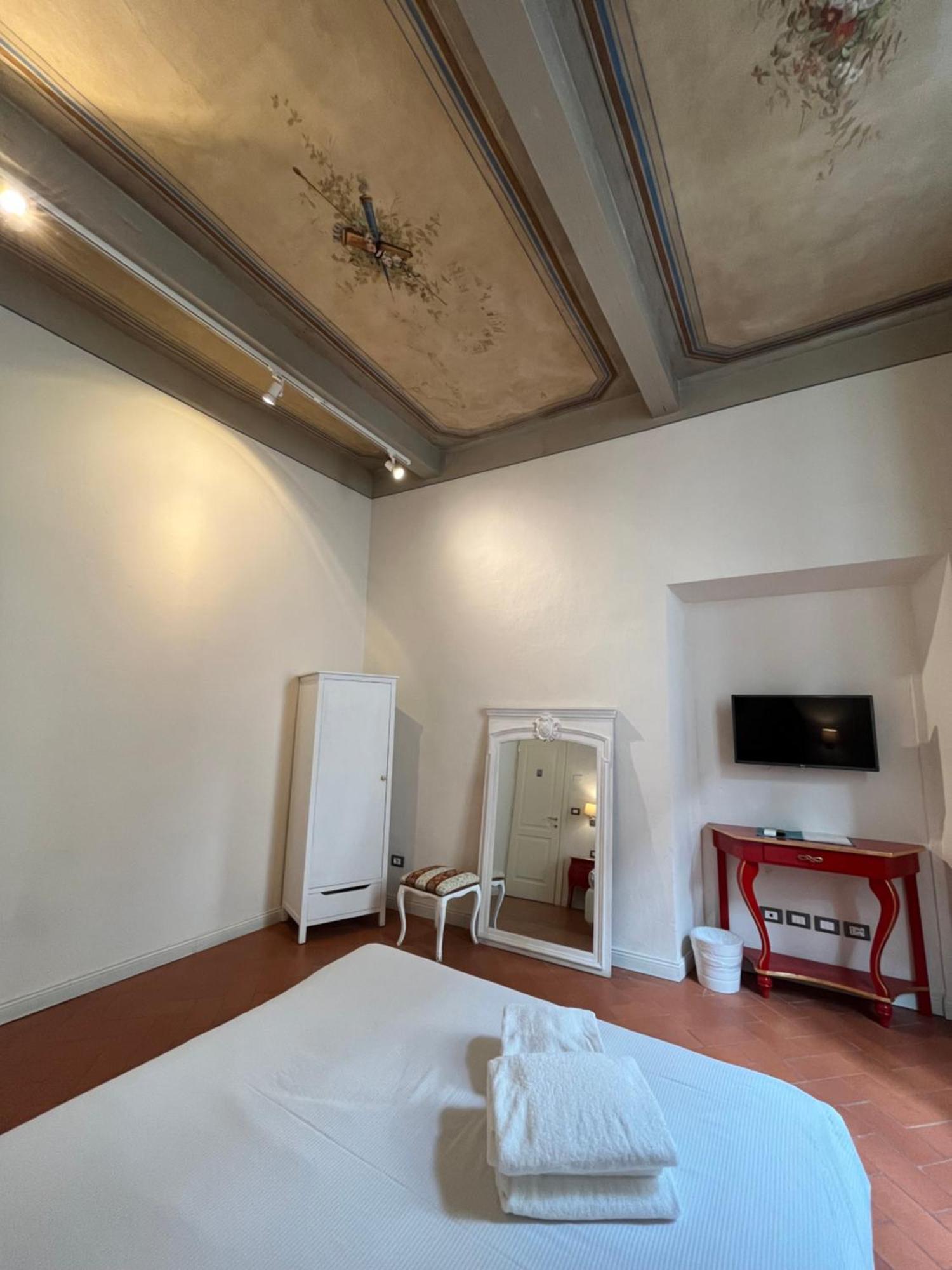 Residenza D'Epoca Historia Luxury Boutique Hotel Florence Exterior photo
