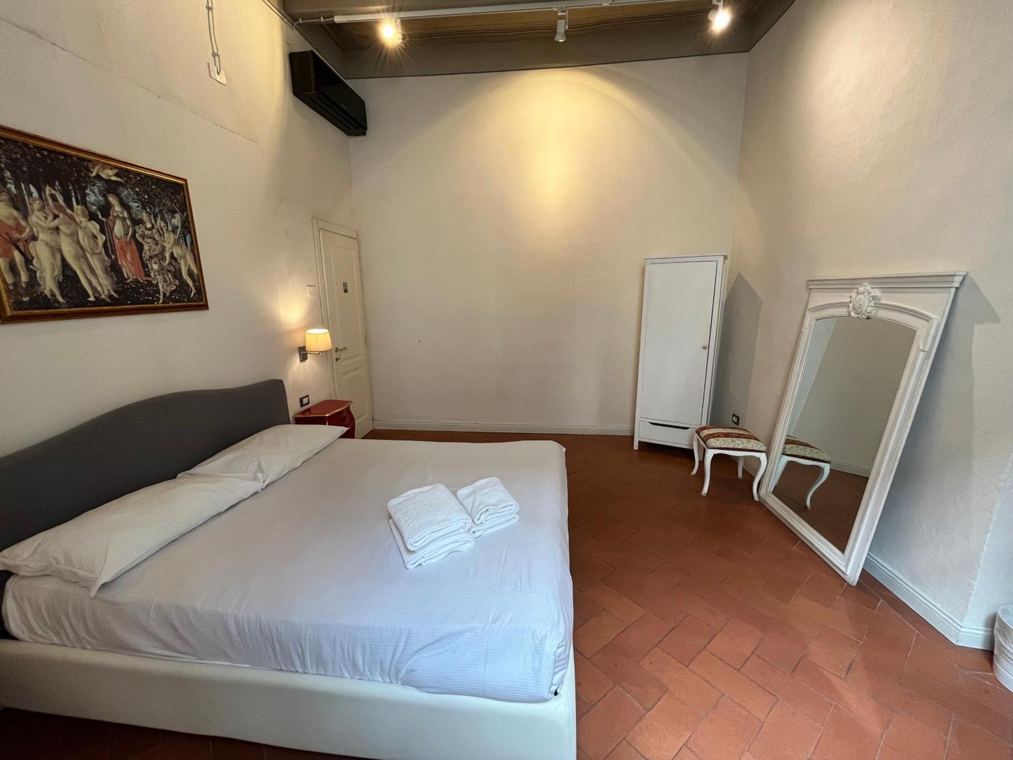 Residenza D'Epoca Historia Luxury Boutique Hotel Florence Exterior photo