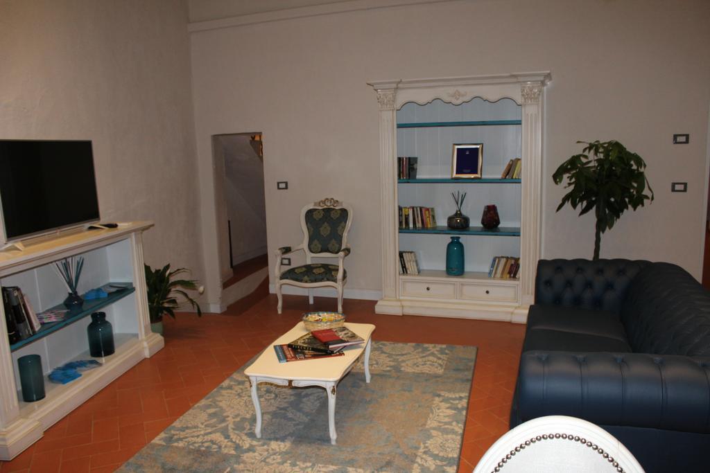 Residenza D'Epoca Historia Luxury Boutique Hotel Florence Exterior photo